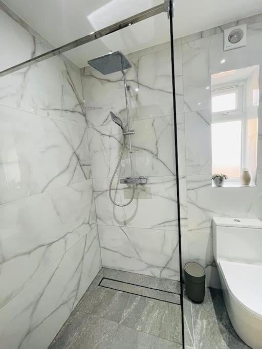 Rooms In A Beautiful House With Free On St Parking 브라이턴 외부 사진