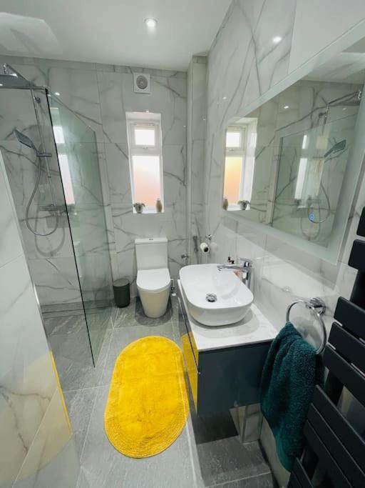 Rooms In A Beautiful House With Free On St Parking 브라이턴 외부 사진