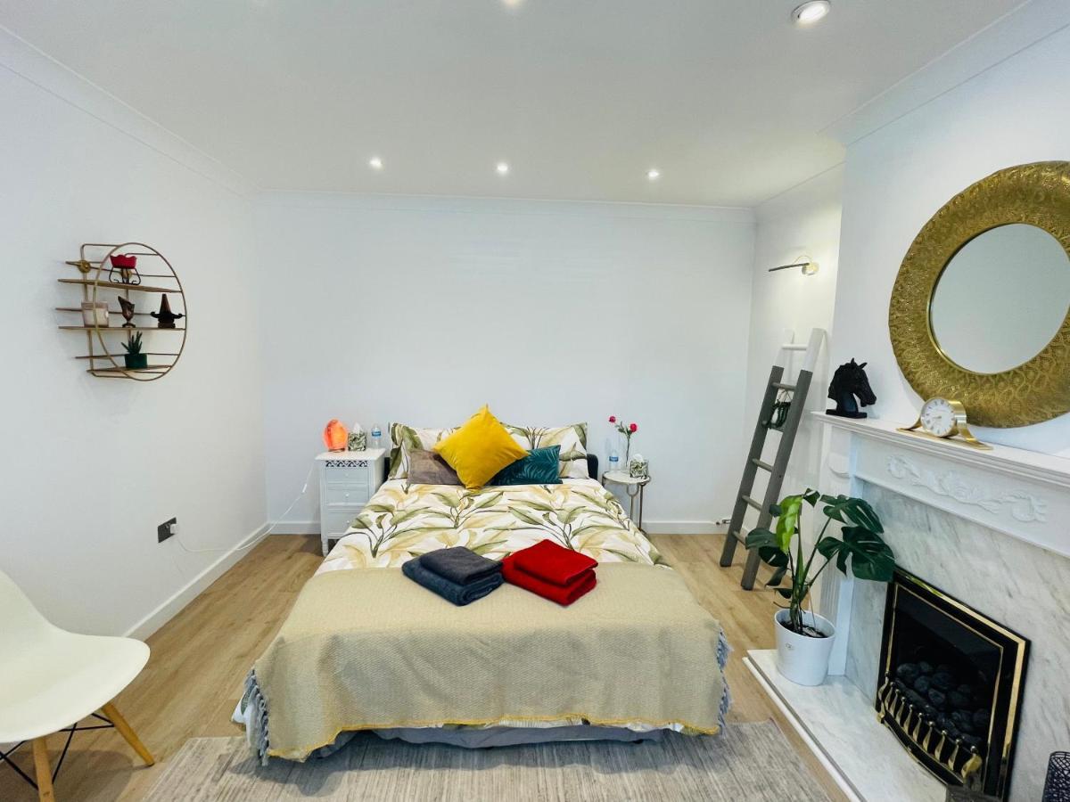 Rooms In A Beautiful House With Free On St Parking 브라이턴 외부 사진